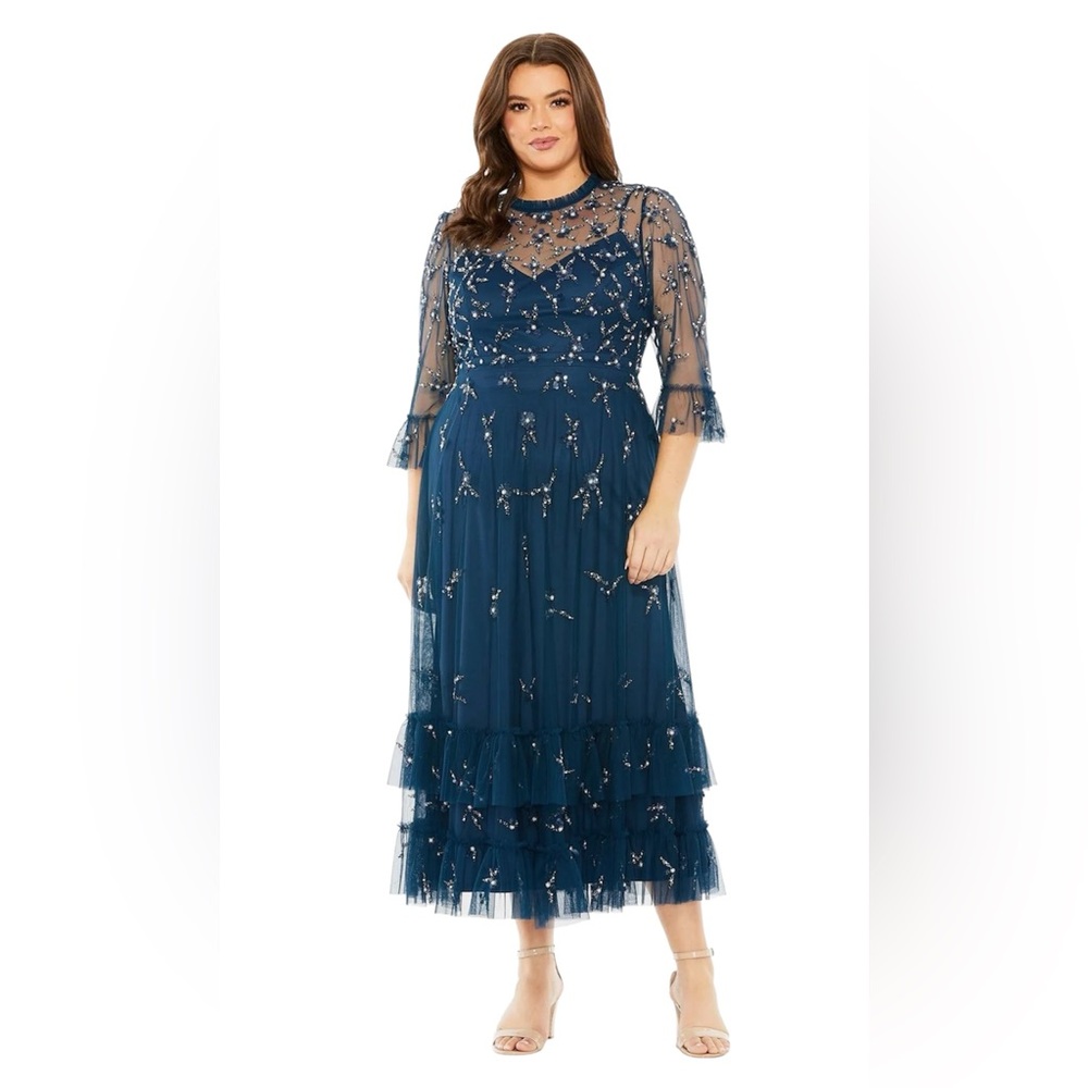 NWT,MAC DUGGAL FABULOUSS 9263 DRESS
$698.00,OCB color
